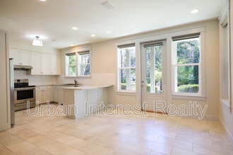 15 Palm St in Freeport, FL - Building Photo - Building Photo