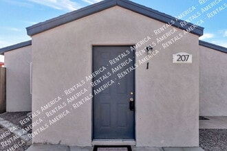 207 W Ohio St in Tucson, AZ - Building Photo - Building Photo