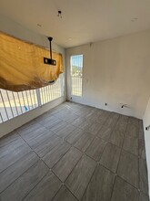 1551 La Cienega Blvd in Los Angeles, CA - Building Photo - Building Photo