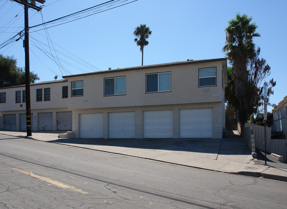 4464-4470 Parks Ave in La Mesa, CA - Building Photo