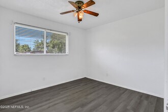 2023 Betsy Dr in Jacksonville, FL - Building Photo - Building Photo