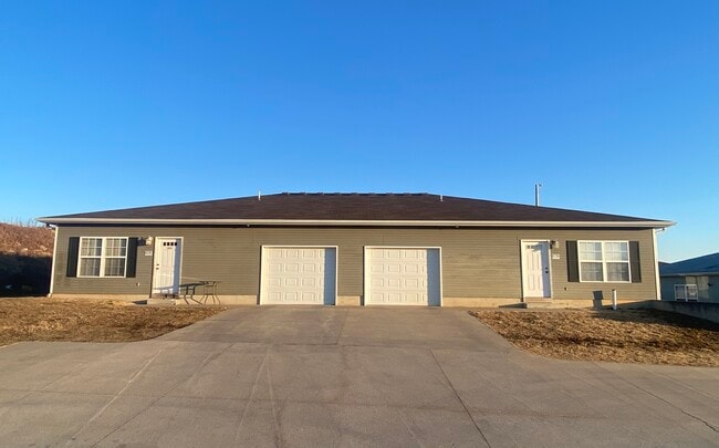 property at 3165 S Waterview Ln