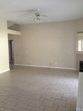 3440 W Tenaya Way in Fresno, CA - Building Photo - Building Photo