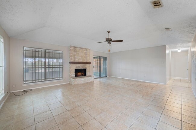 3627 Hombly Rd in Houston, TX - Foto de edificio - Building Photo