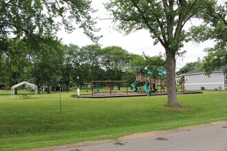 6658 Charlie Grimm Rd, Unit 6658 in Windsor, WI - Building Photo - Building Photo