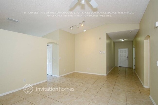 2414 Bayhill Dr in Melbourne, FL - Building Photo - Building Photo