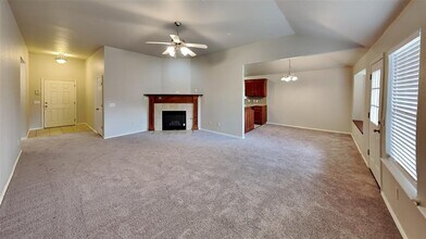1109 Westridge Dr in Yukon, OK - Building Photo - Building Photo
