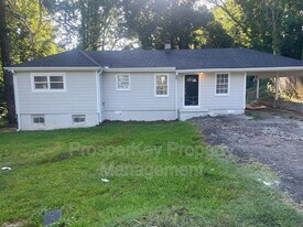 4632 Burks Rd in Forest Park, GA - Building Photo
