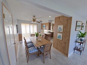 3513 Westchester Dr in Holiday, FL - Building Photo - Building Photo