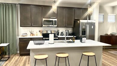 331 Central State Blvd in Indianapolis, IN - Building Photo - Building Photo