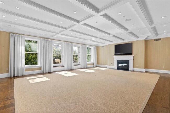 property at 409 Commonwealth Ave