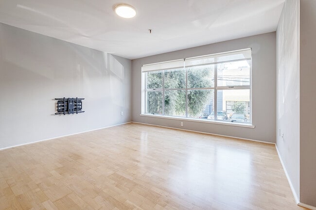 755 Florida St in San Francisco, CA - Building Photo - Building Photo