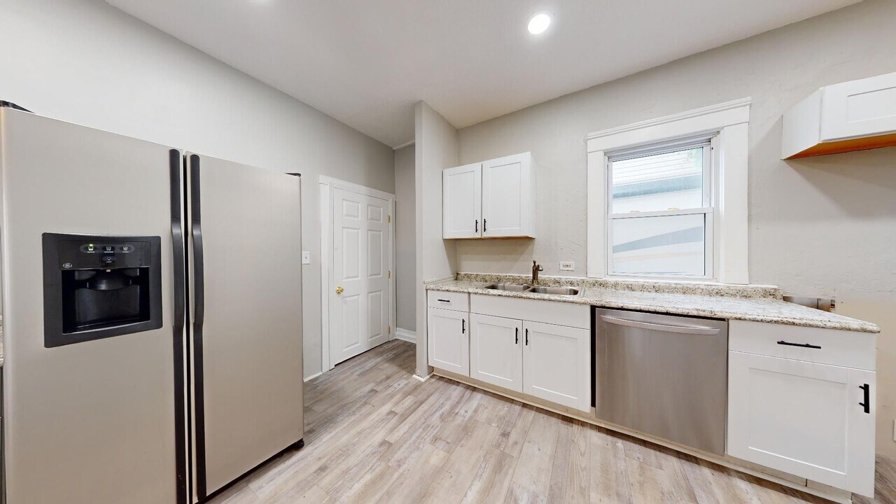 3442 Krather Rd in Cleveland, OH - Building Photo