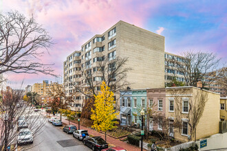 Jefferson House in Washington, DC - Foto de edificio - Building Photo