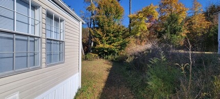 1155 Bonfire Dr in Mebane, NC - Building Photo - Building Photo