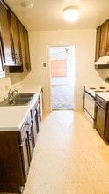 716 Highland Dr in Waukomis, OK - Building Photo - Building Photo