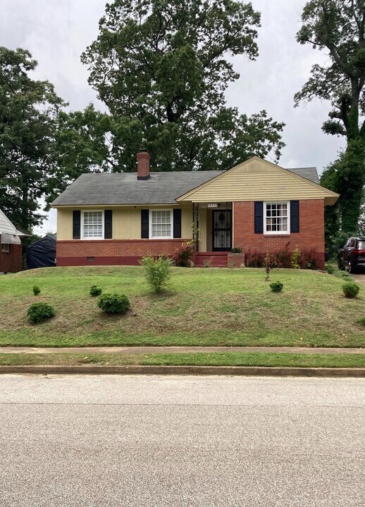 1237 S Greer St in Memphis, TN - Building Photo