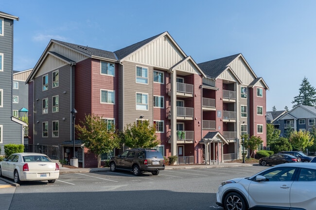 The Vantage in Lynnwood, WA - Building Photo - Building Photo