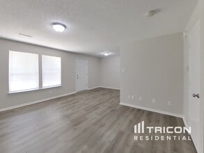 2736 Redland Ln in Indianapolis, IN - Building Photo - Building Photo