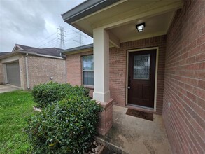 9014 Kerry Prairie Ln in Richmond, TX - Foto de edificio - Building Photo