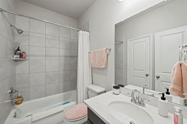 property at 3306 Old Ironwood Dr