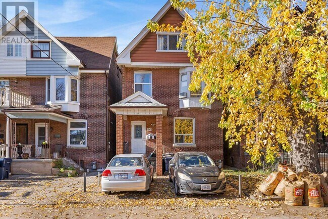 46 Concord Ave in Toronto, ON - Building Photo - Building Photo