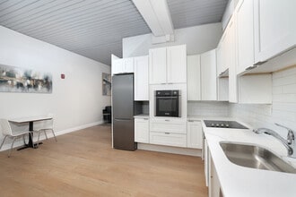 44 Bromfield St in Boston, MA - Foto de edificio - Interior Photo