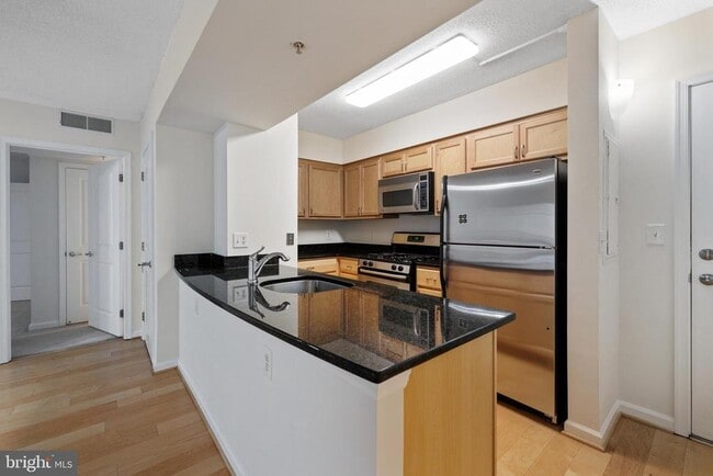 7923 Eastern Ave NW in Silver Spring, MD - Building Photo - Building Photo