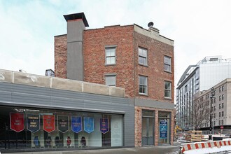 3 9th Ave in New York, NY - Foto de edificio - Building Photo