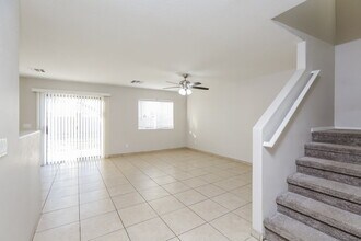 10637 W Nez Perce St in Tolleson, AZ - Building Photo - Building Photo