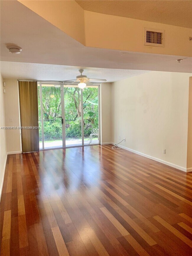 property at 529 E Sheridan St