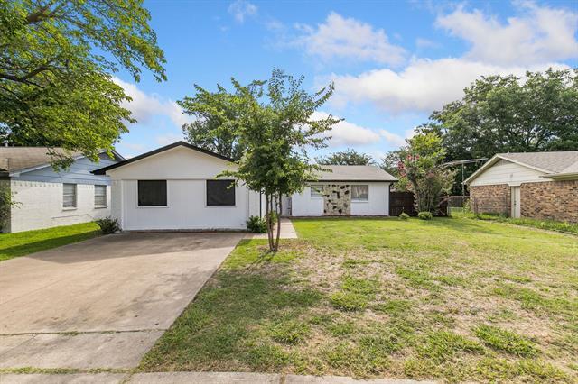 1928 Mars Dr in Garland, TX - Building Photo - Building Photo