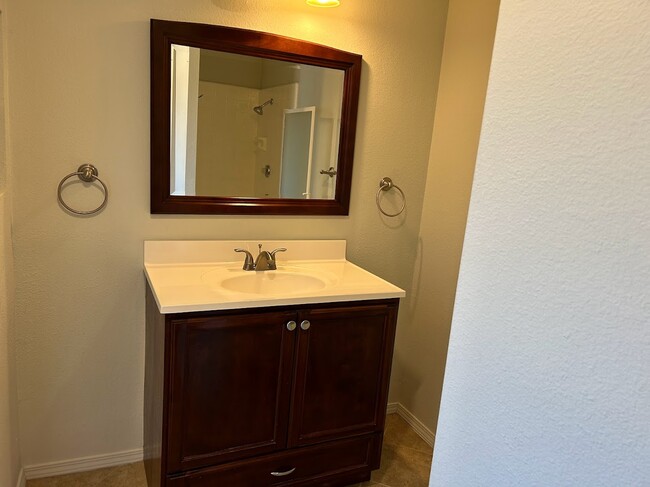 380 W Wilson St in Costa Mesa, CA - Building Photo - Building Photo