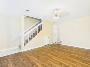 700 San Pedro Dr in College Station, TX - Building Photo - Building Photo