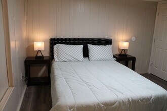 2011 Miller Rd in Rosharon, TX - Building Photo - Building Photo