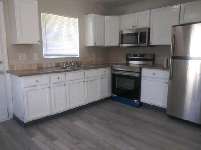 5619 Lime Rd, Unit 5619Limerd