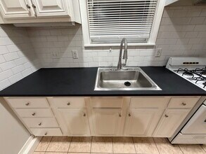 32 Tufts St, Unit 3 in Cambridge, MA - Building Photo - Building Photo