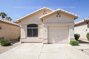 4922 W Behrend Dr in Glendale, AZ - Building Photo