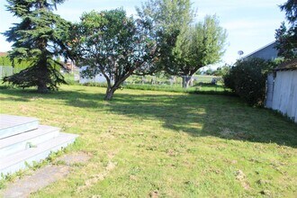 18423 Cascade St in Mount Vernon, WA - Building Photo - Building Photo