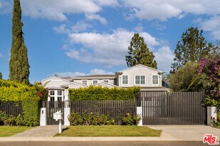 4226 Lemp Ave in Los Angeles, CA - Building Photo