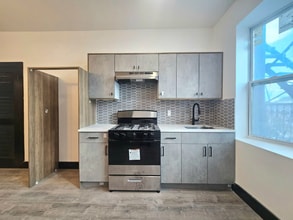 11 Thomas St in Newark, NJ - Building Photo - Building Photo