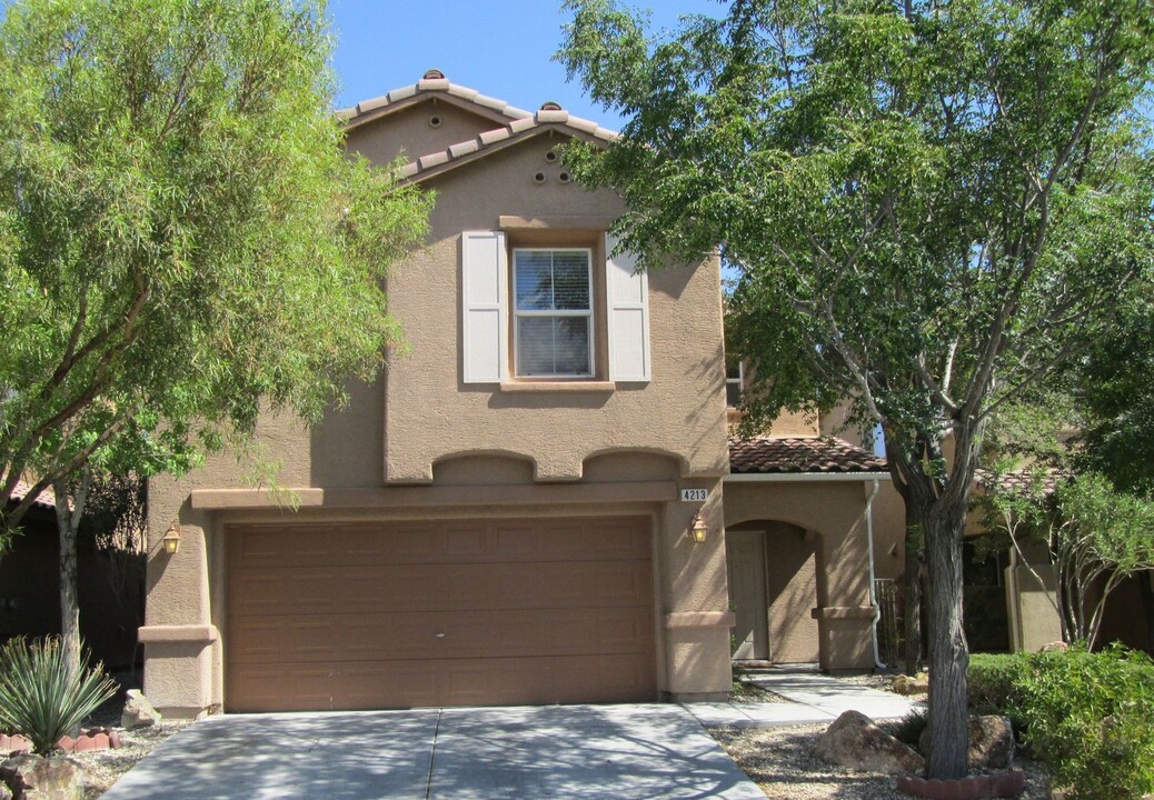 4213 Buteo Ln in North Las Vegas, NV - Building Photo