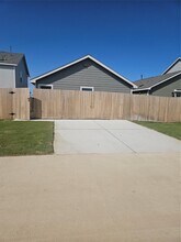 236 Sambre St in Niederwald, TX - Building Photo - Building Photo
