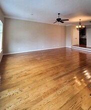 921 Birdsall St in Houston, TX - Building Photo - Building Photo