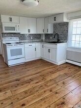 8 Alto Rd in Burlington, CT - Building Photo - Building Photo