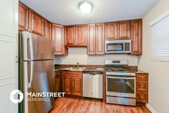 35 Bernie Cir in Maryland Heights, MO - Building Photo - Building Photo