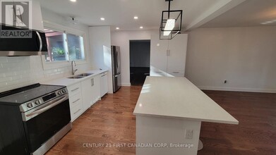 31 Notre Dame Ct in London, ON - Building Photo - Building Photo