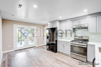 2 Ocean Grove Ave in Daly City, CA - Building Photo - Building Photo