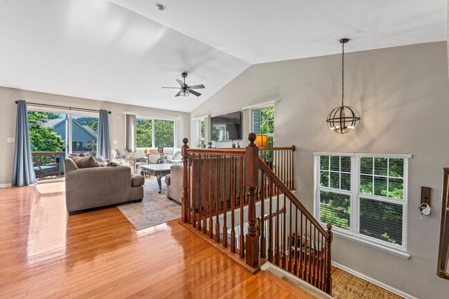 3153 Saganashkee Ln in Naperville, IL - Building Photo - Building Photo