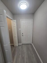 137 Cliff Height Cir in Dallas, TX - Building Photo - Building Photo